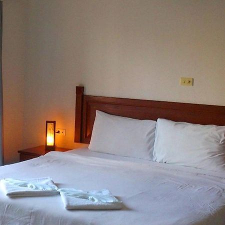 Sawasdee Mansion Hotel Patong Екстериор снимка